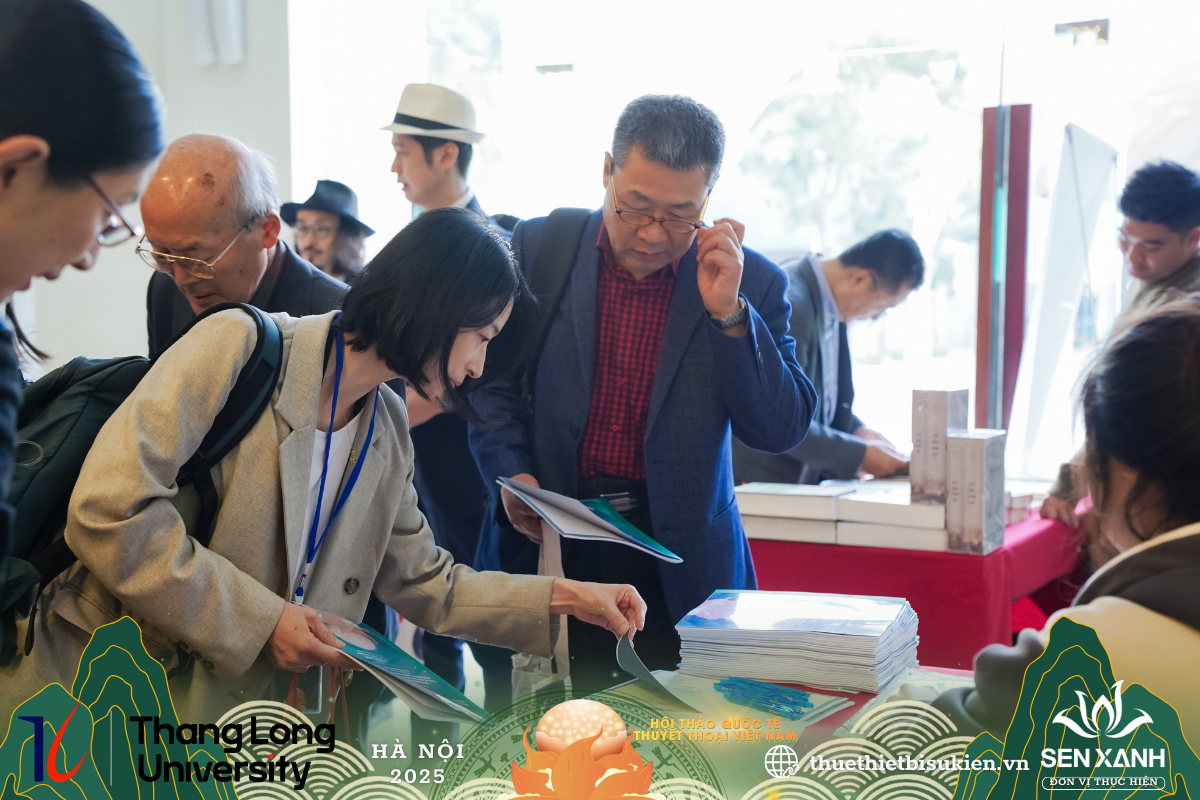 Khách mời tham khảo sách sự kiện Khách mời tham khảo sách sự kiện