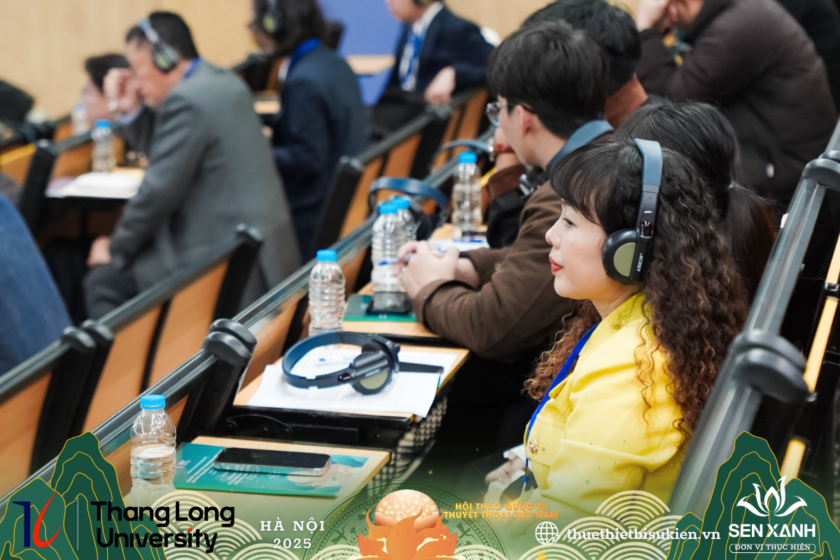 Tai nghe phiên dịch Tai nghe phiên dịch