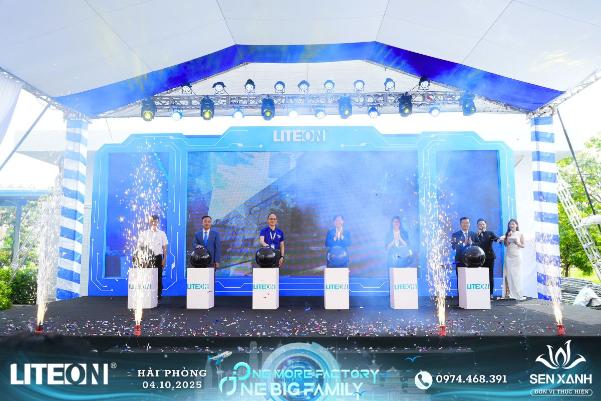 Hệ thống sân khấu LED hiện đai kết hợp pháo điện Hệ thống sân khấu LED hiện đai kết hợp pháo điện