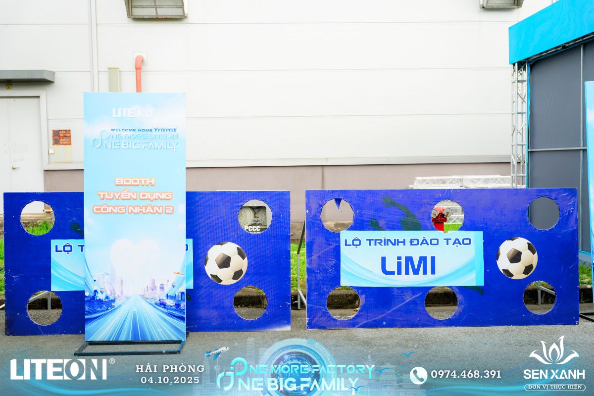 Standee tại từng khu vực Standee tại từng khu vực
