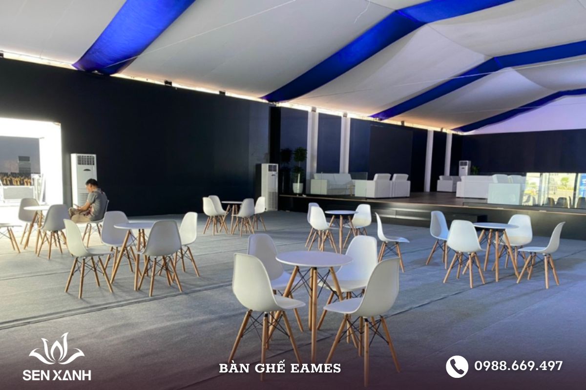 Bàn ghế Eames tại sự kiện tọa đàm, giao lưu 