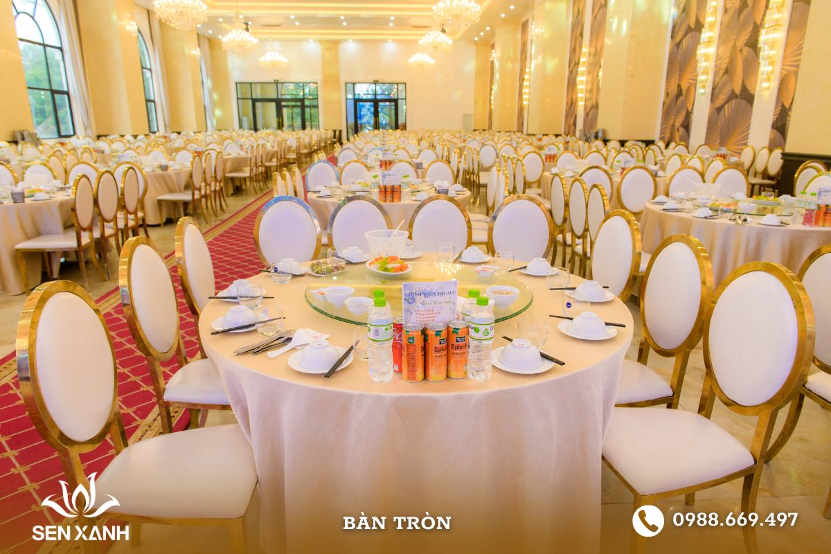 Kích thước bàn tròn thuê dựa vào quy mô bữa tiệc