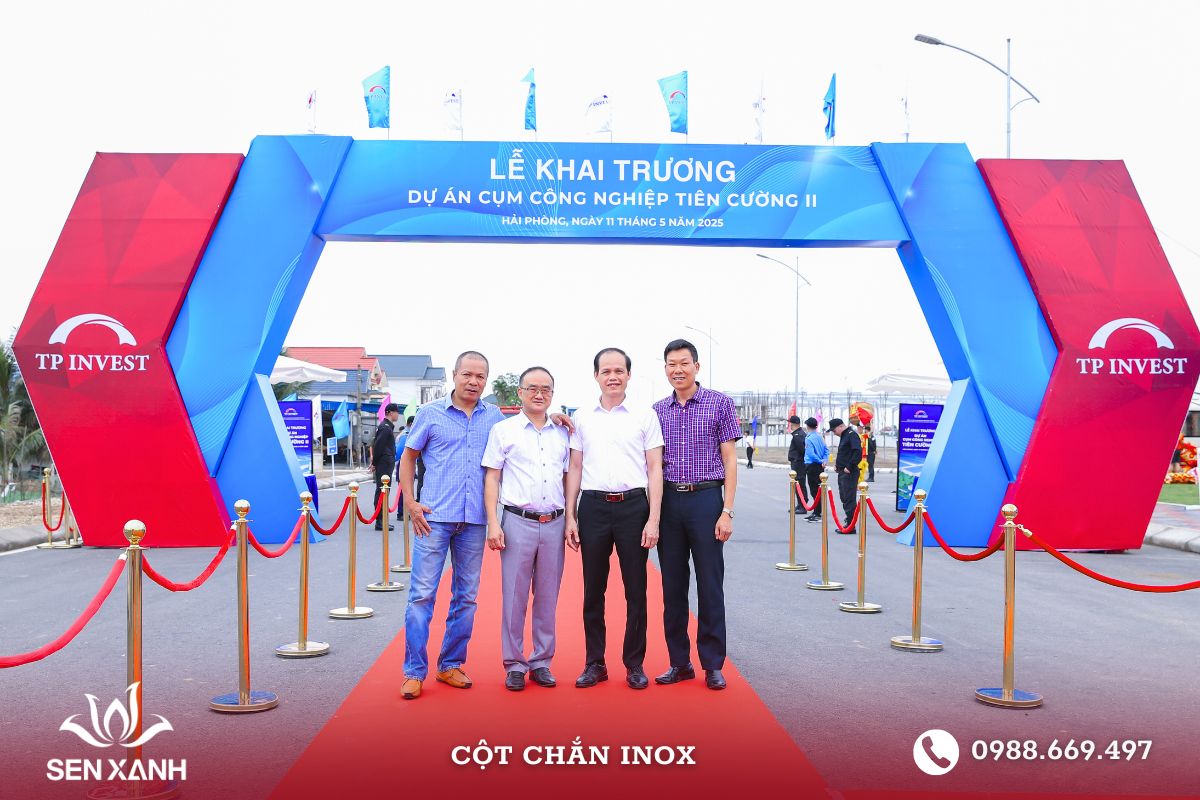 Cột chắn inox trong các sự kiện khai trương Cột chắn inox trong các sự kiện khai trương