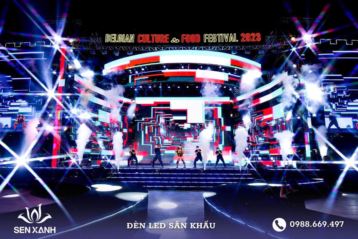 Những lý do nên chọn dịch vụ đèn sân khấu của Sen Xanh