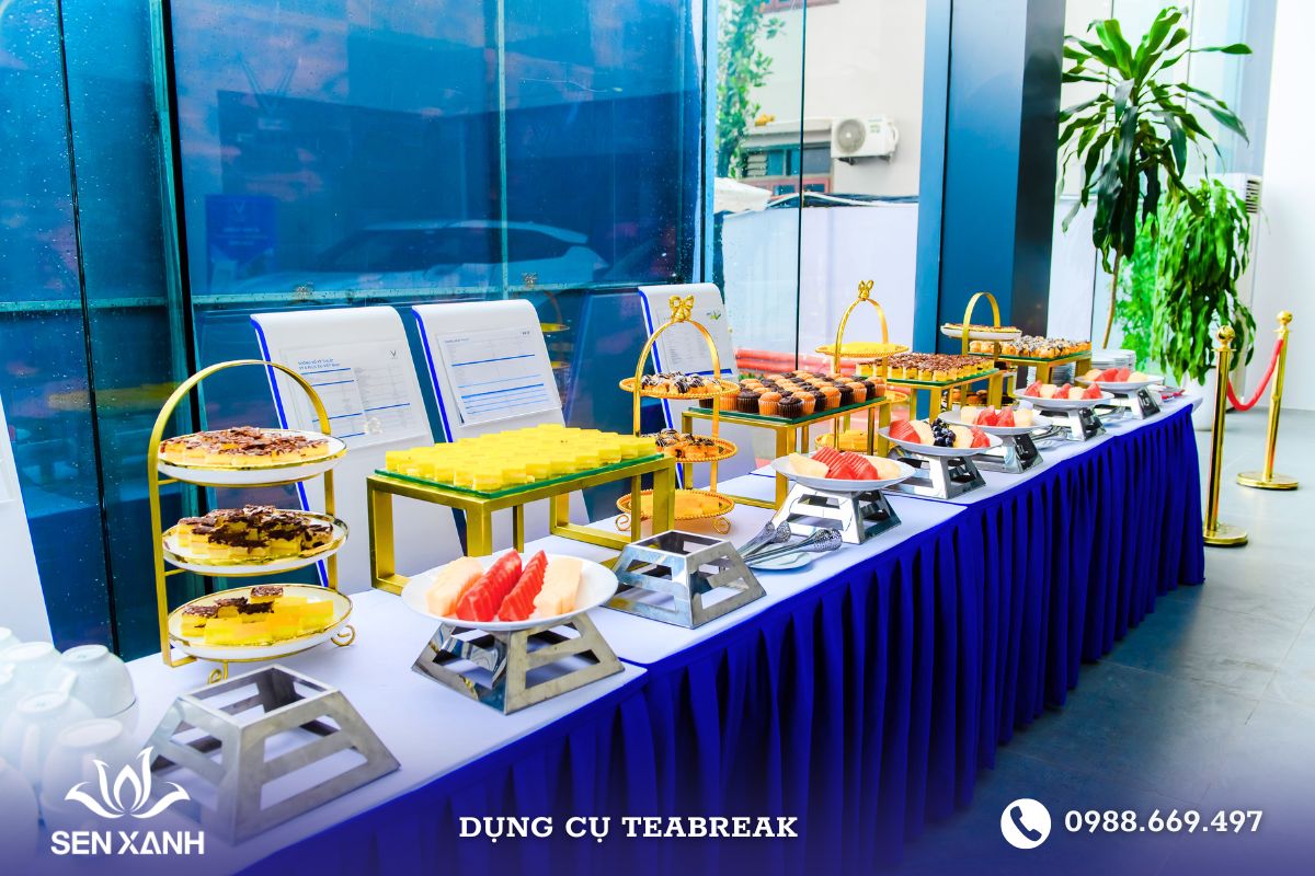 Kệ trưng bày buffet Kệ trưng bày buffet