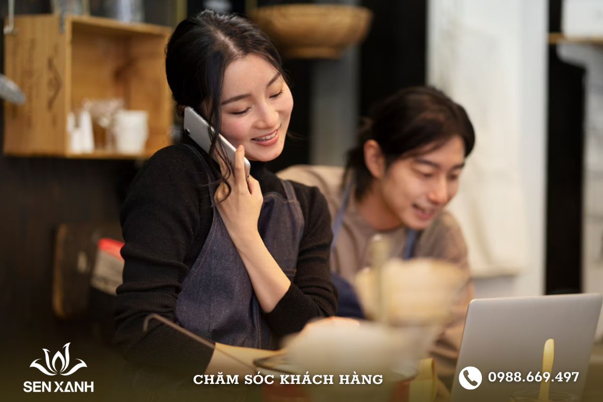 Đội ngũ chăm sóc khách hàng chuyên nghiệp luôn lắng nghe, thấu hiểu tâm lý khách hàng để đưa ra các giải pháp tối ưu nhất Đội ngũ chăm sóc khách hàng chuyên nghiệp luôn lắng nghe, thấu hiểu tâm lý khách hàng để đưa ra các giải pháp tối ưu nhất