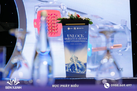 CHO THUÊ BỤC PHÁT BIỂU SỰ KIỆN 